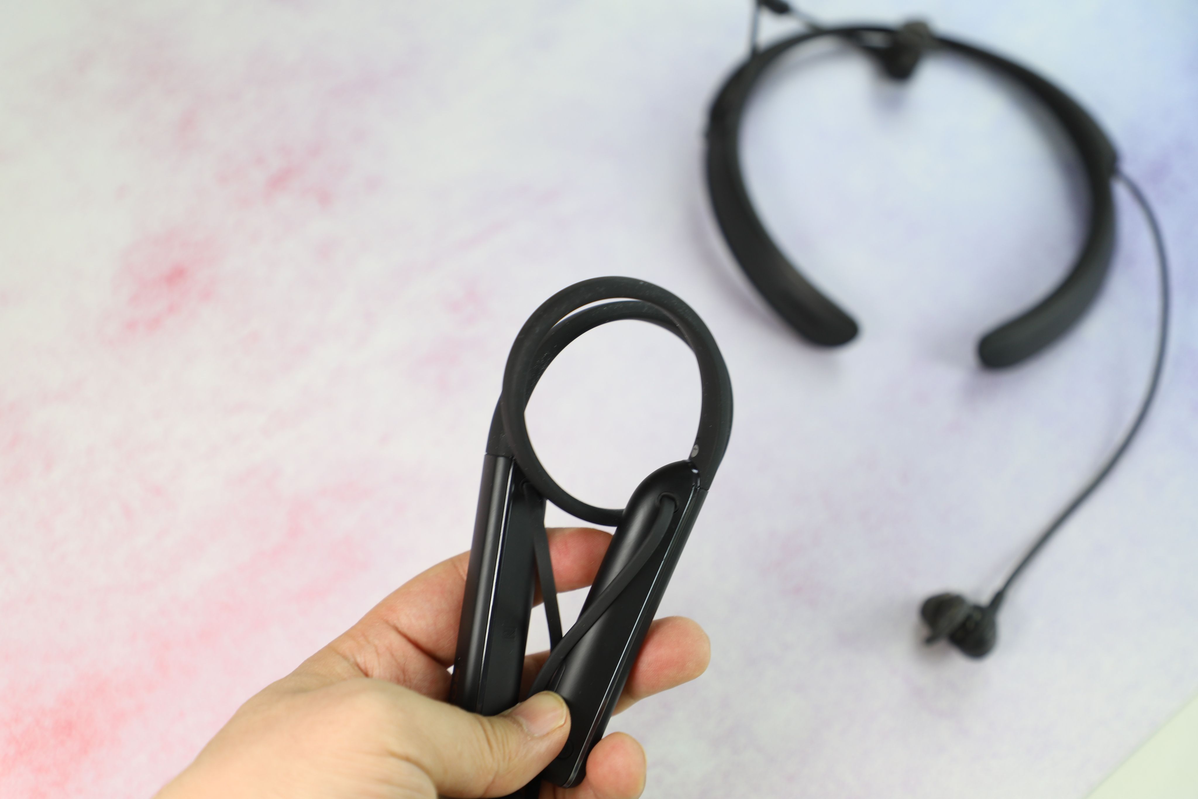 索尼wi-1000x对比qc35,索尼耳机wi1000xm2测评