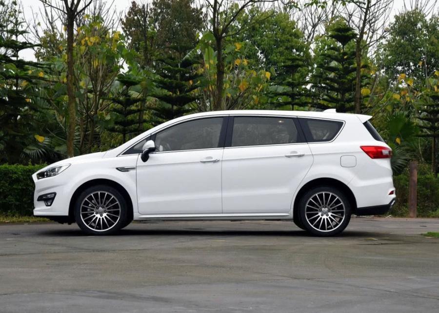 力帆6座mpv轩朗新征程,力帆轩朗mpv商务车怎么样