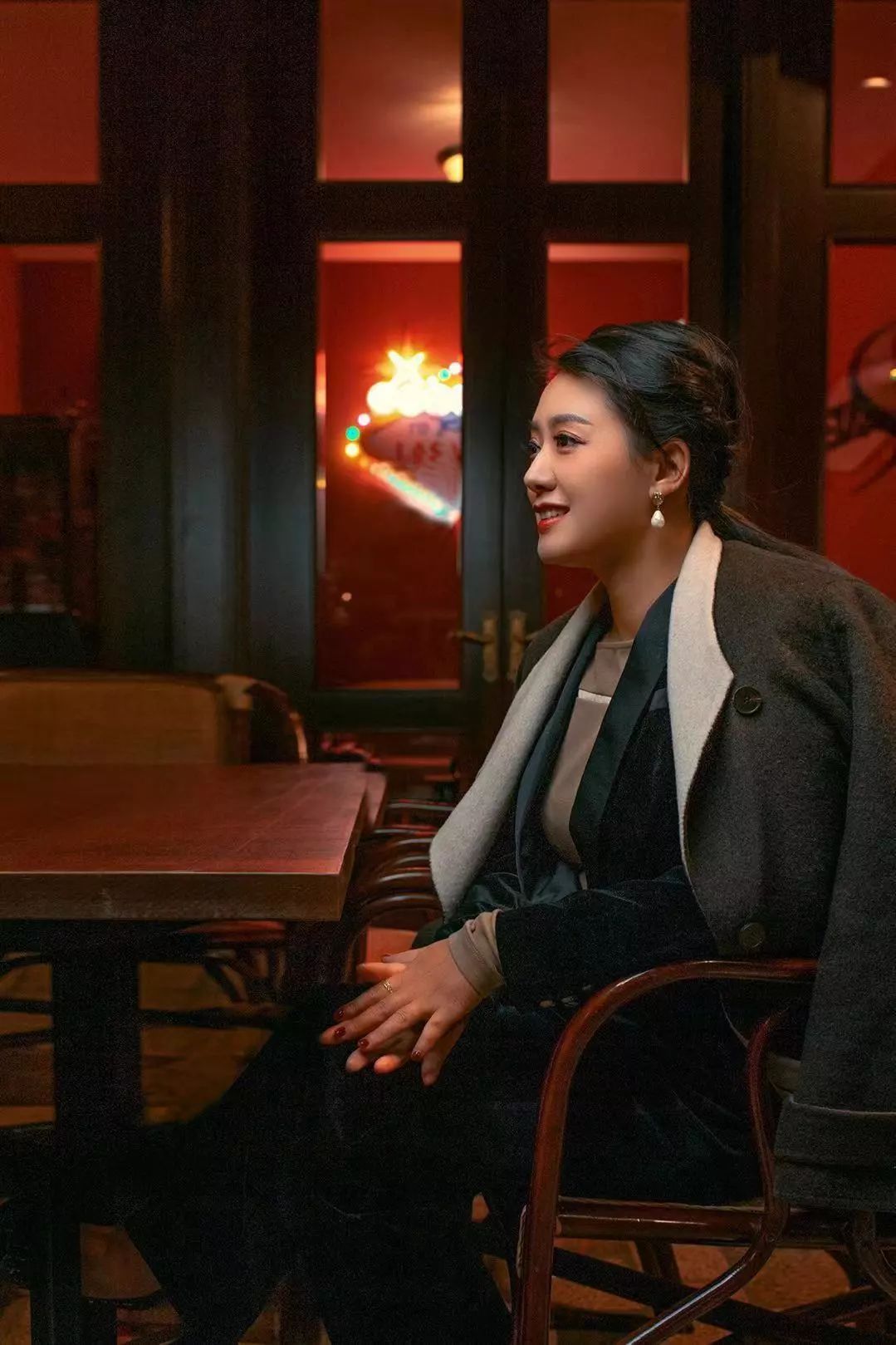 都说时尚是十年一轮回,不得不说时尚真是个轮回