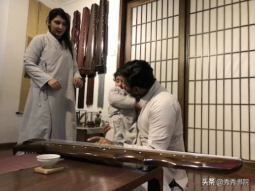 中巴友谊之花香满书院