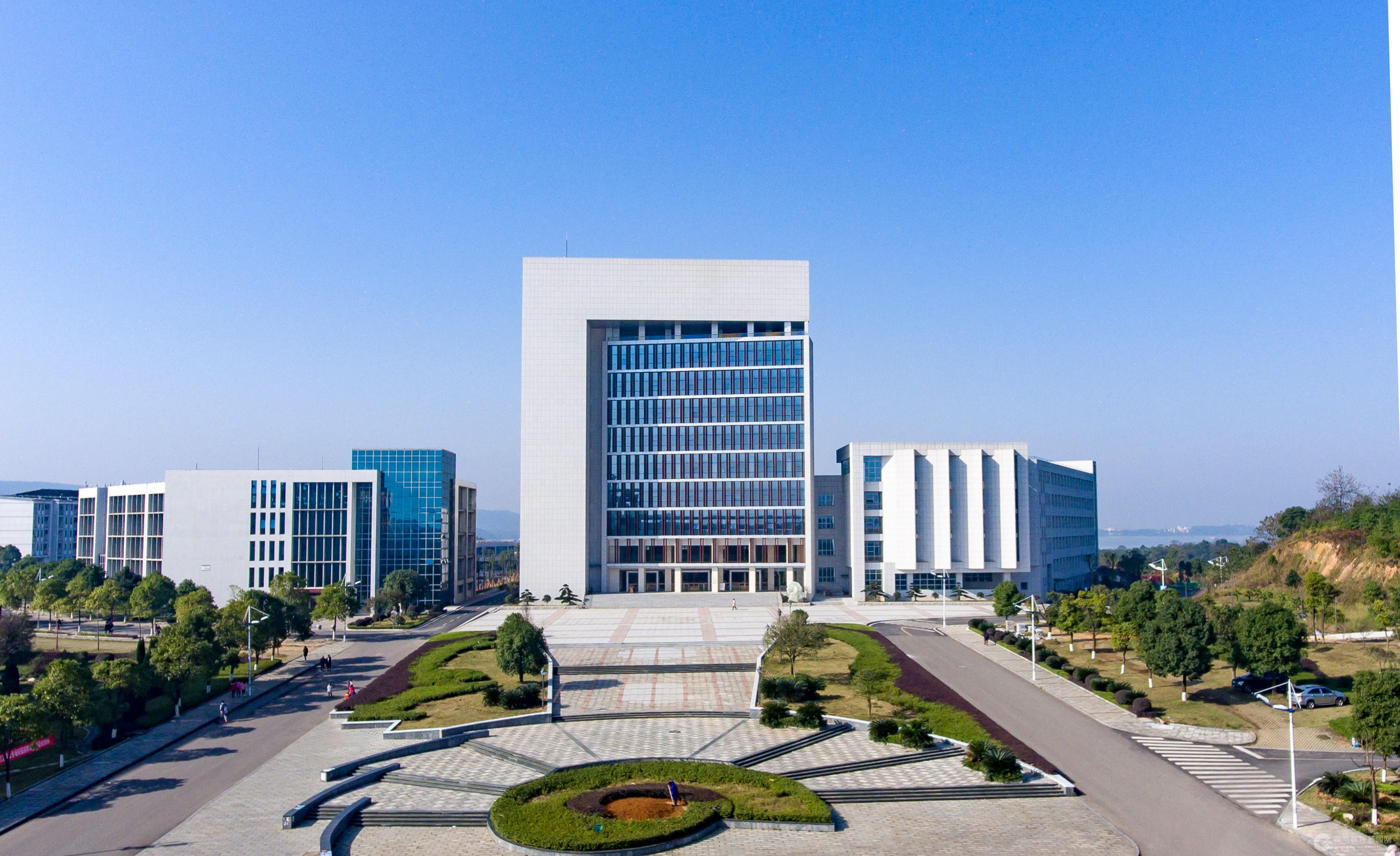 成绩一般的美术生,各省比较不错的美术类学校