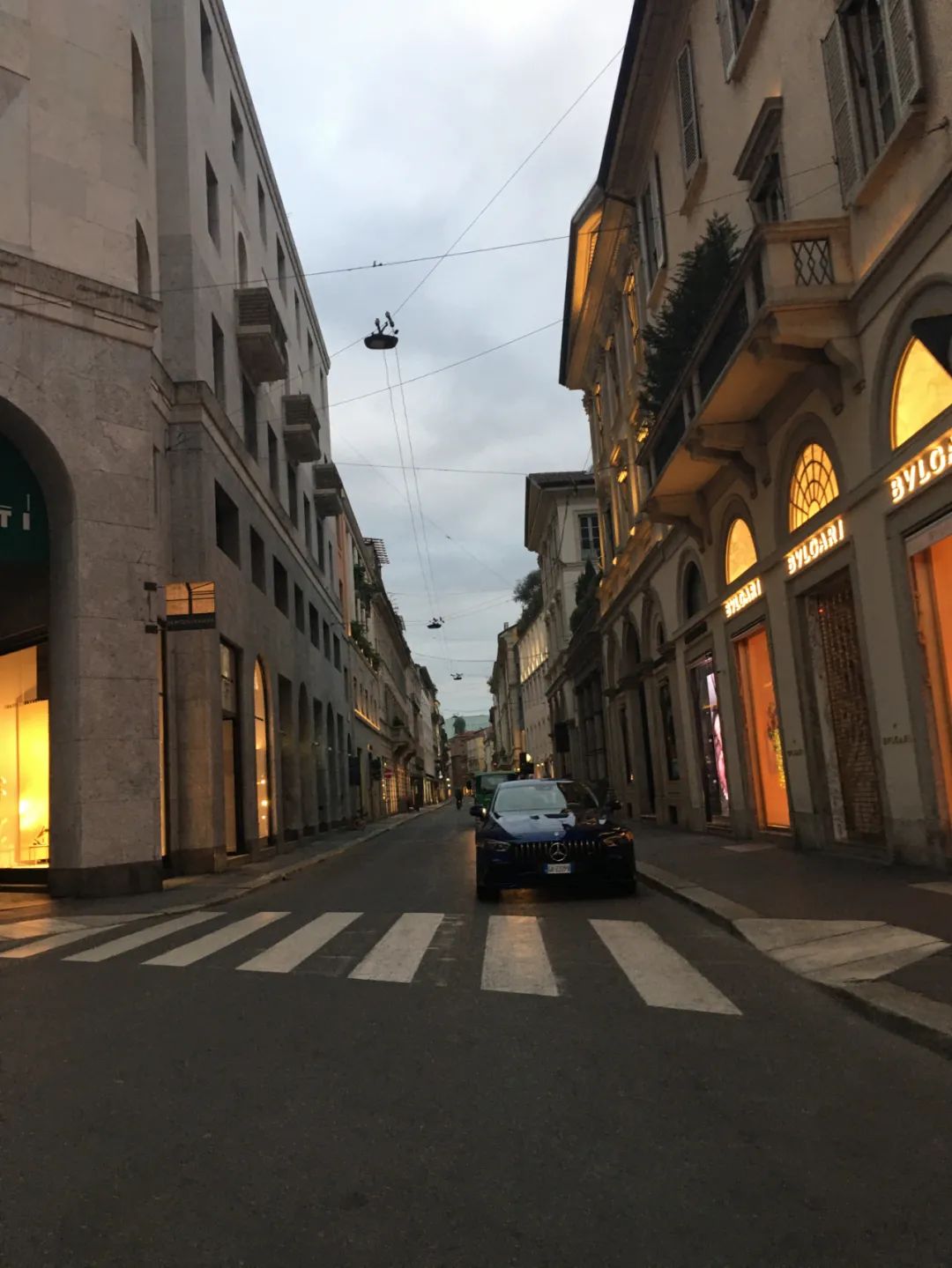 封！封！封！贵阳人身处国外疫情漩涡，有时遭遇鄙夷眼光！