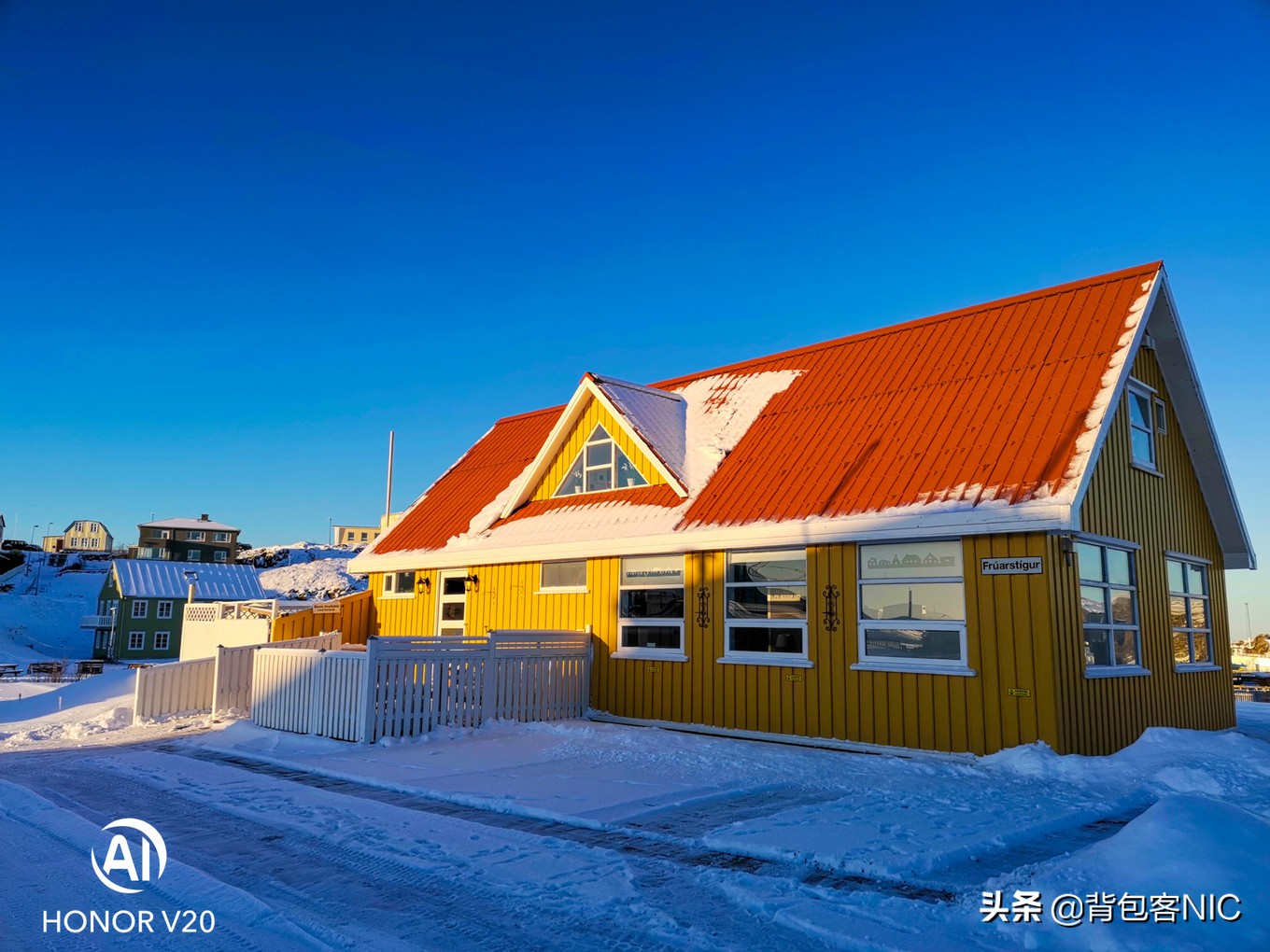 小米9vivo和荣耀v20,小米9对比vivox27