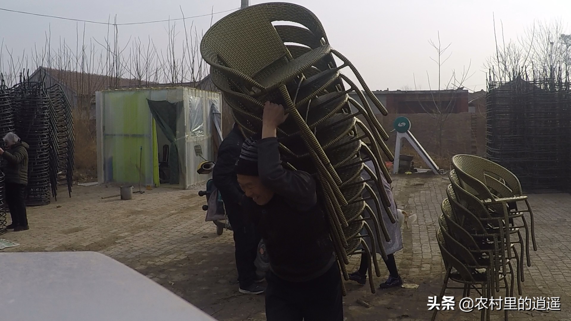 老年手工活赚钱,老人在家能有哪些手工活挣钱的