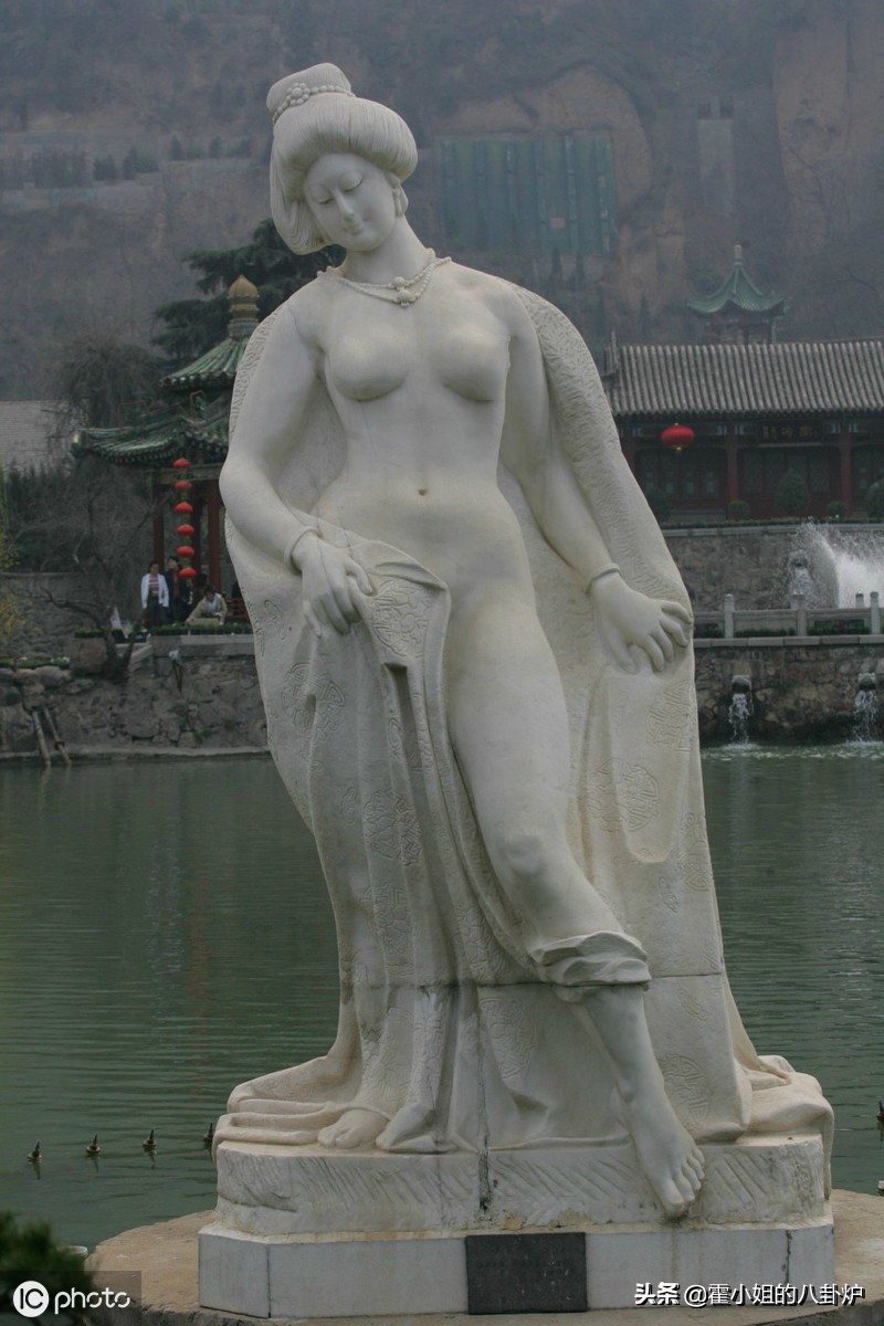 全世界从古至今鞋的演变史,鞋子的发展历程图解