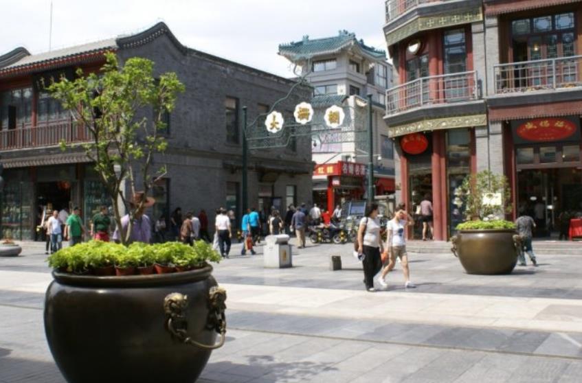 人这一生总要去趟北京吧,来北京玩想不交智商税,记住这些就行了