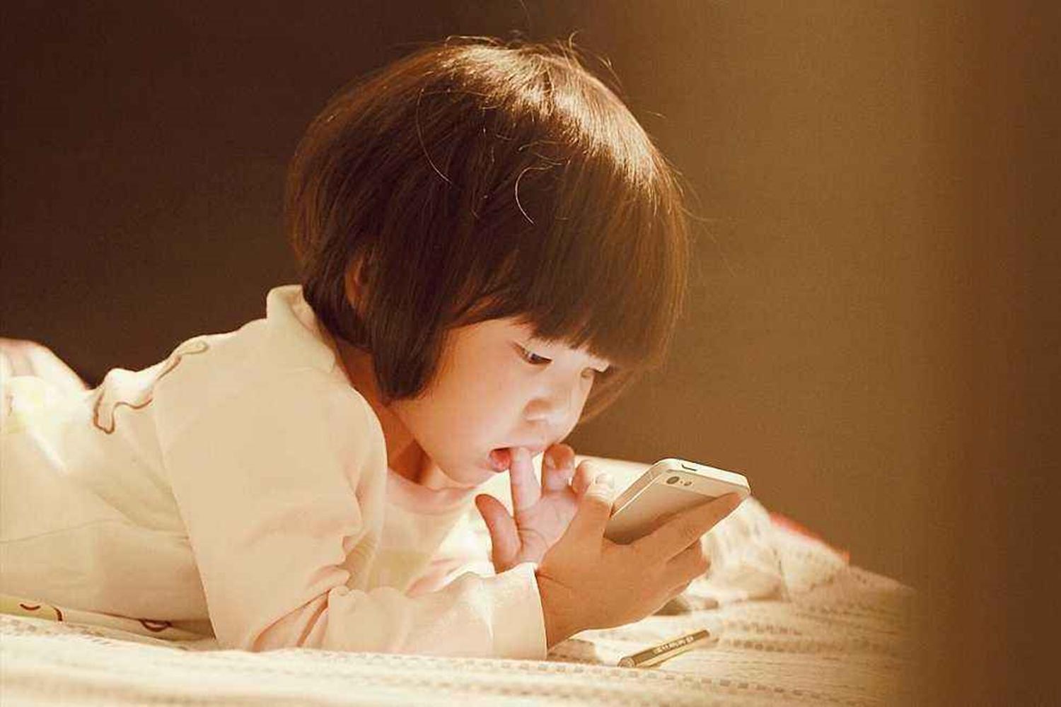 网瘾很重怎么解决,有网瘾的人一下戒掉网瘾会怎样