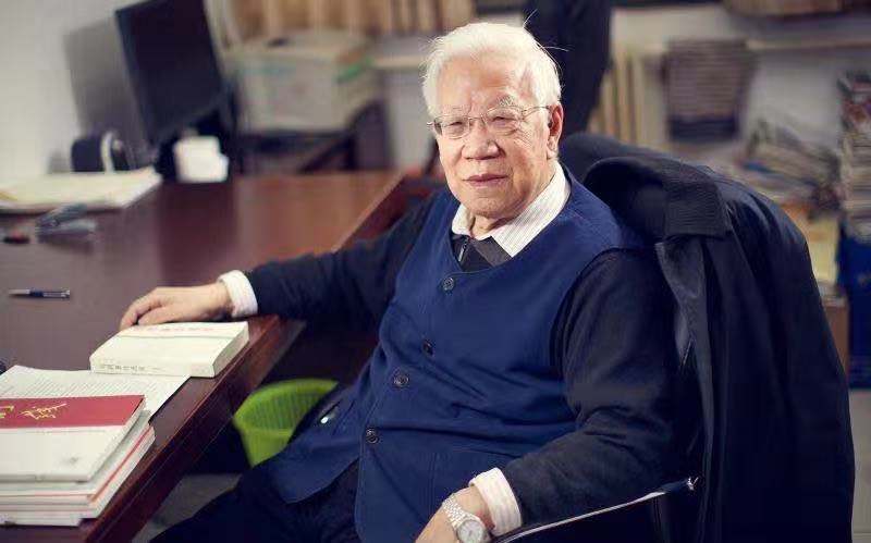 卫兴华：三改一加强——医治“国企病”的良方