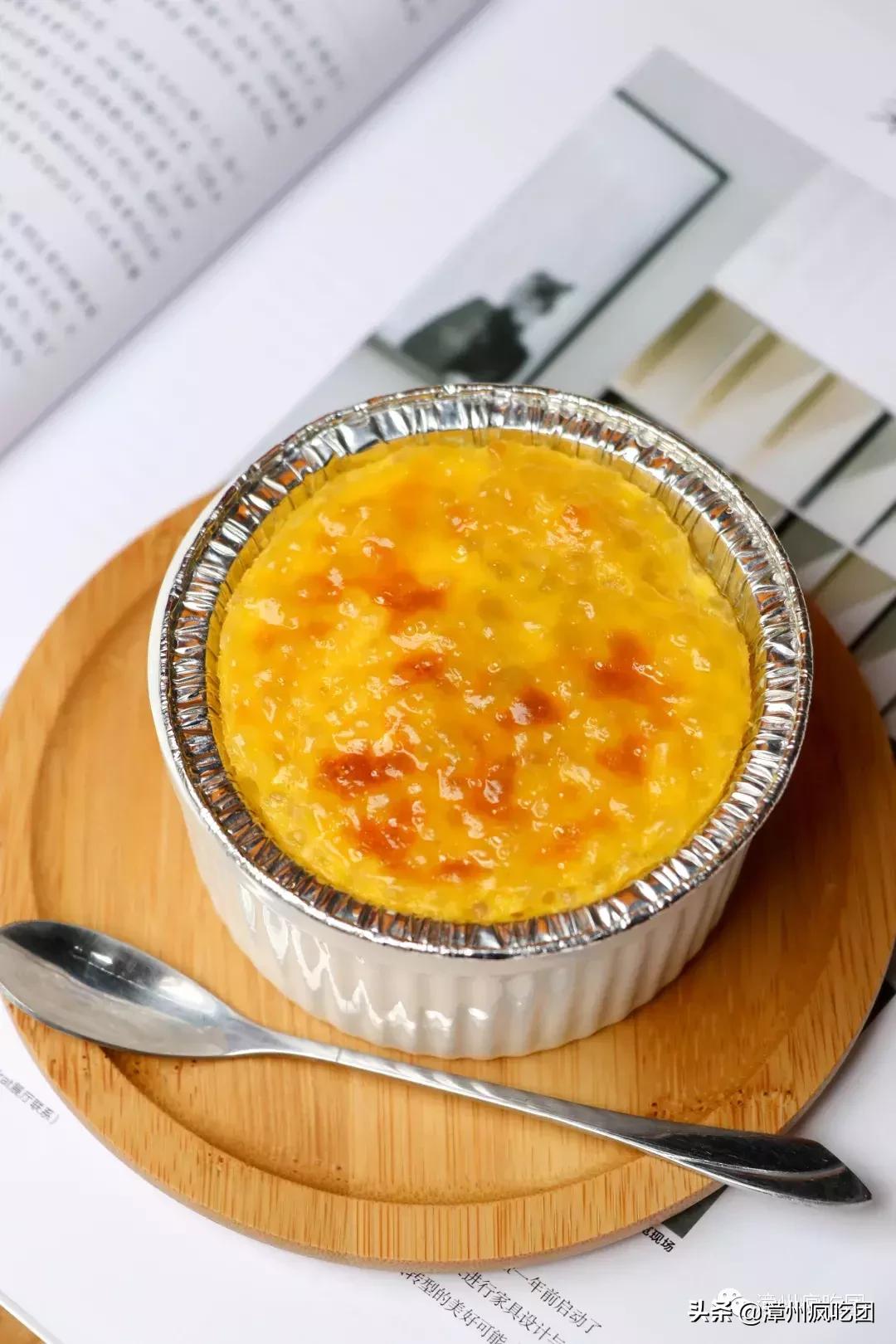 这对夫妻在古城开了一家小店!回头客特别多!好多创意港式甜品!