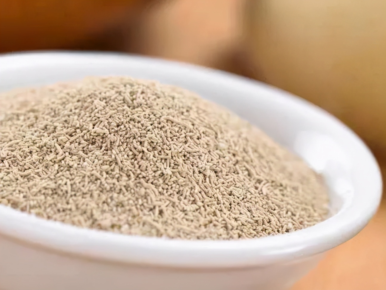 泡打粉跟酵母发面做包子的的区别,做馒头酵母和泡打粉怎么发面