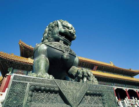 宫廷瑞兽象征什么,古代大门上的是什么瑞兽