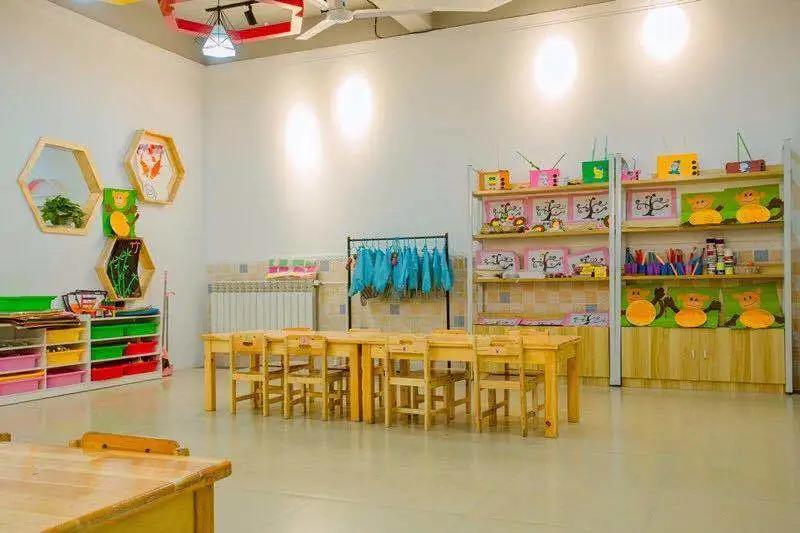 爱与美食不可辜负之繁忙蜜蜂幼儿园、超高的性价比、乐园式环境！