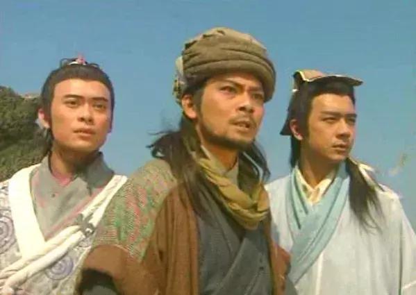 金庸笑傲江湖诗,金庸武侠小说中最霸气的十首诗