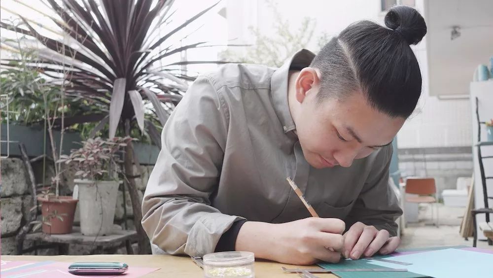 日本千纸鹤折纸,日本折千纸鹤的纸