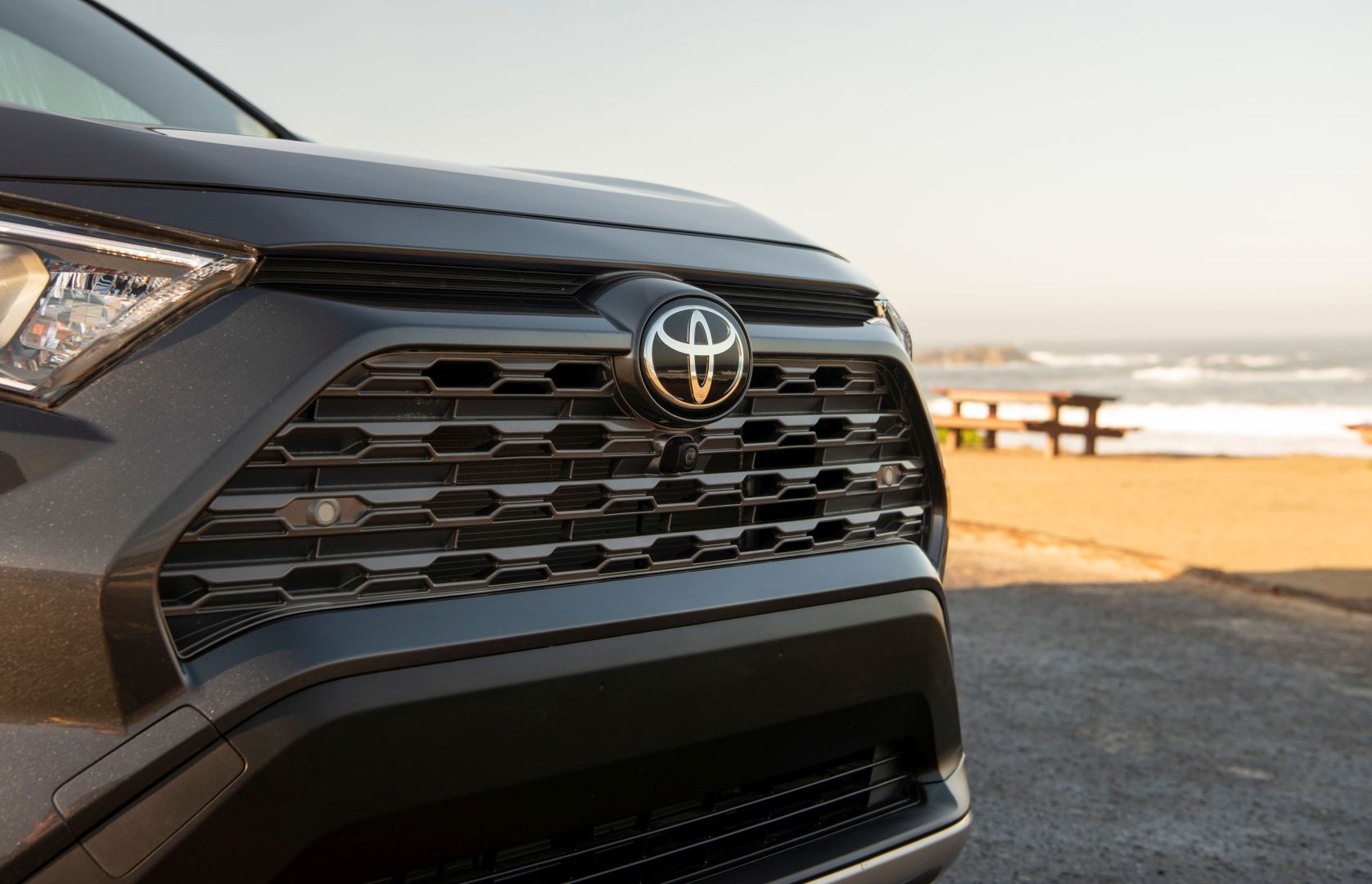 途观l比亚迪宋plus丰田rav4,丰田荣放rav4对比2022款大众途观l