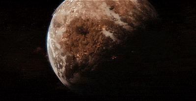 光逃不出黑洞是因为重力还是引力,光没有质量为什么逃不出黑洞