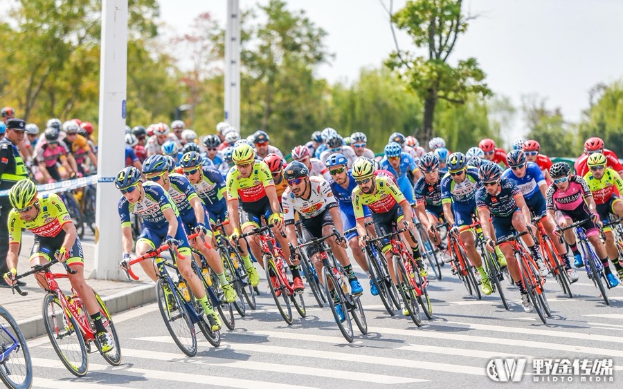 洲际职业车队,赞助洲际车队