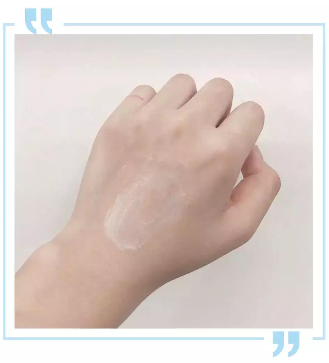 倪妮牛仔背带裙,倪妮穿黑色鱼尾裙