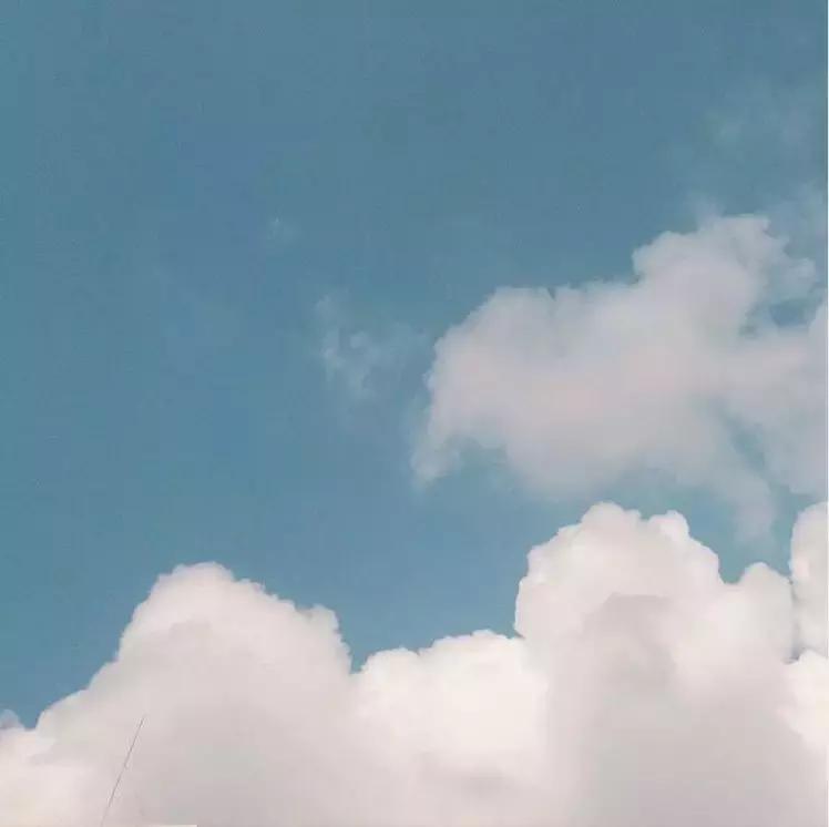 29岁女孩独居图片,29岁独居女孩的视频