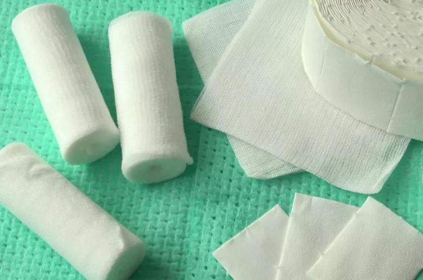 小孩被烫伤家人急救措施,孩子被烫伤家长应该怎么处理