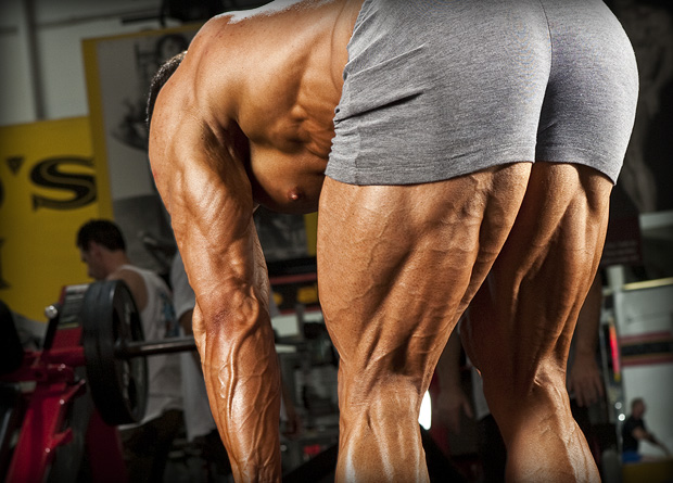 深蹲时膝盖总是往内扣,深蹲膝盖内扣外翻是什么原因