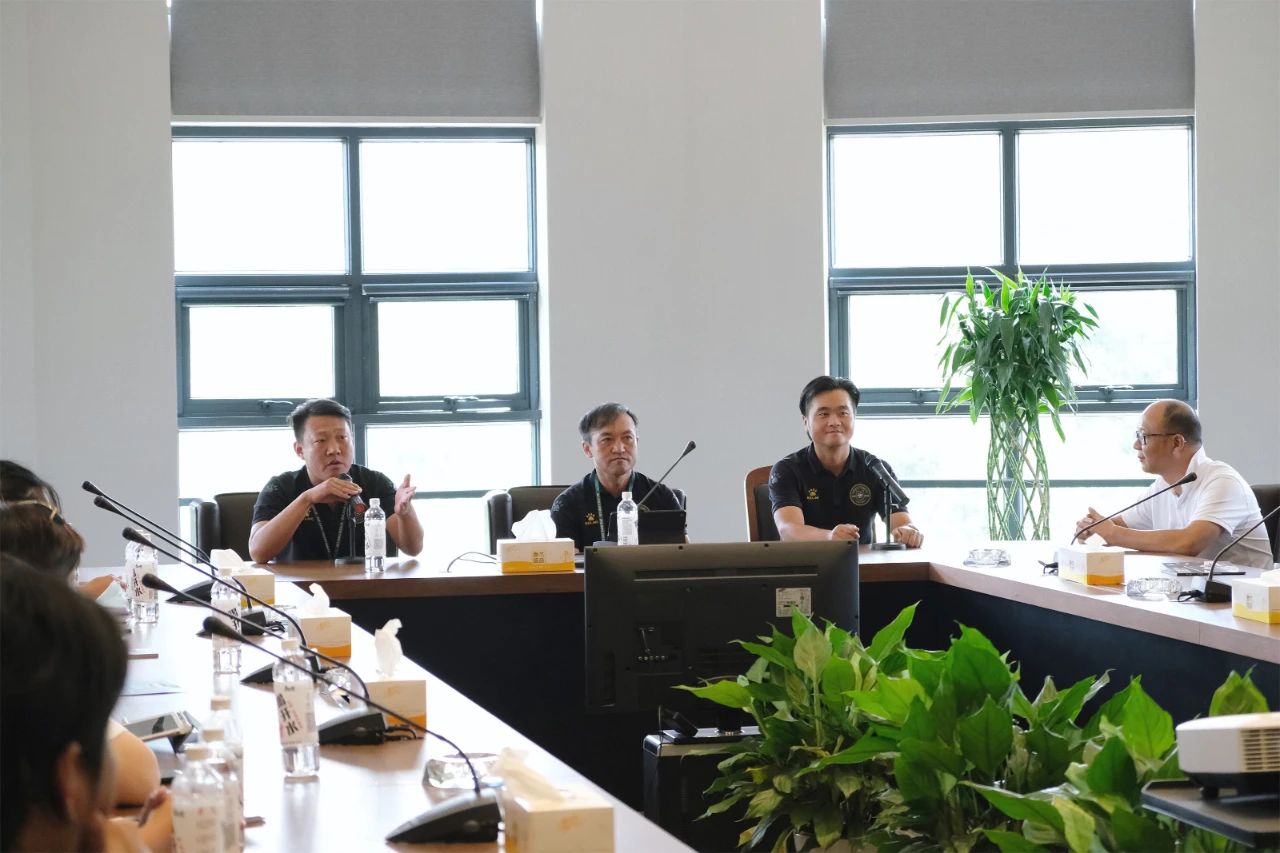 绐佽u9,绐佽浣垮懡鍙敜19