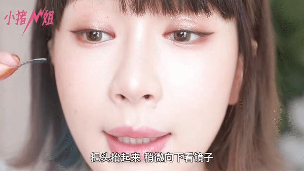 被称作泰国最美小花的90后，画上这个妆连Lisa都要被比下去