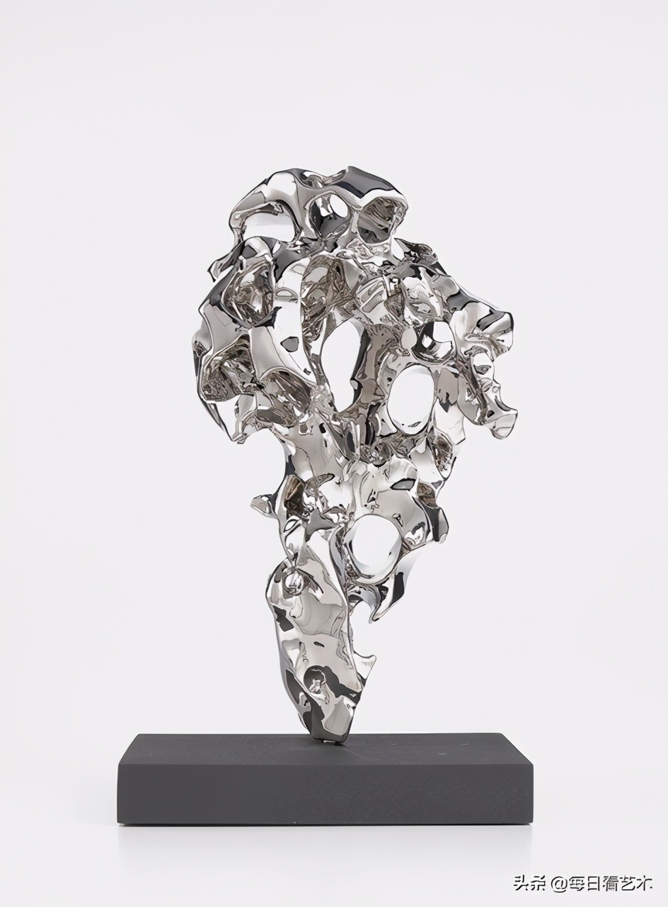 当代艺术家雕塑作品,当代雕塑艺术家