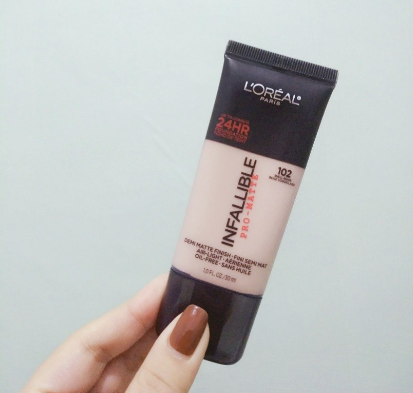 粉底学生党超平价,粉底气垫学生党平价持久服帖遮瑕