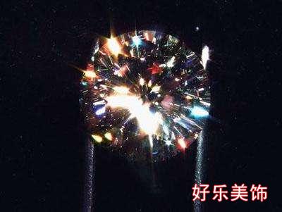 莫桑钻跟莫桑石有什么不一样,莫桑石什么价位