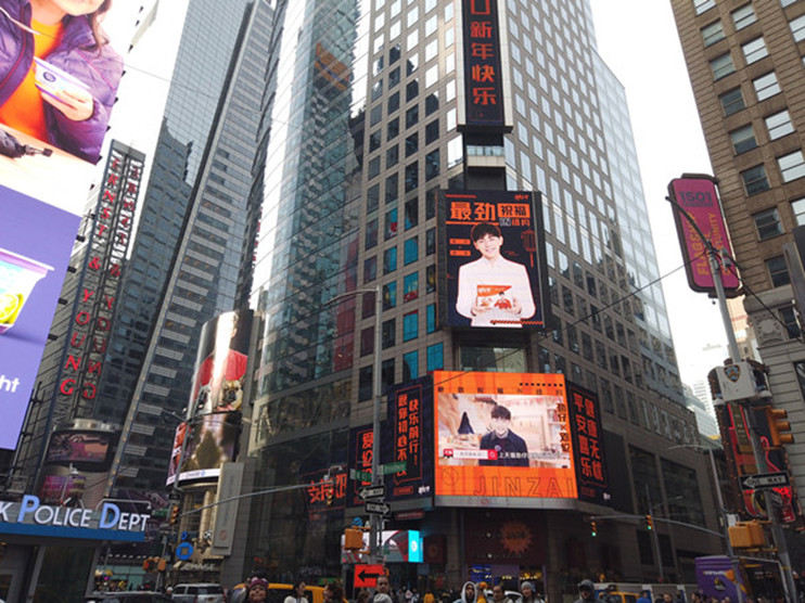 鱼类零食第一股将上市！湖南小伙卖猪创业，卖风味小鱼年挣1亿