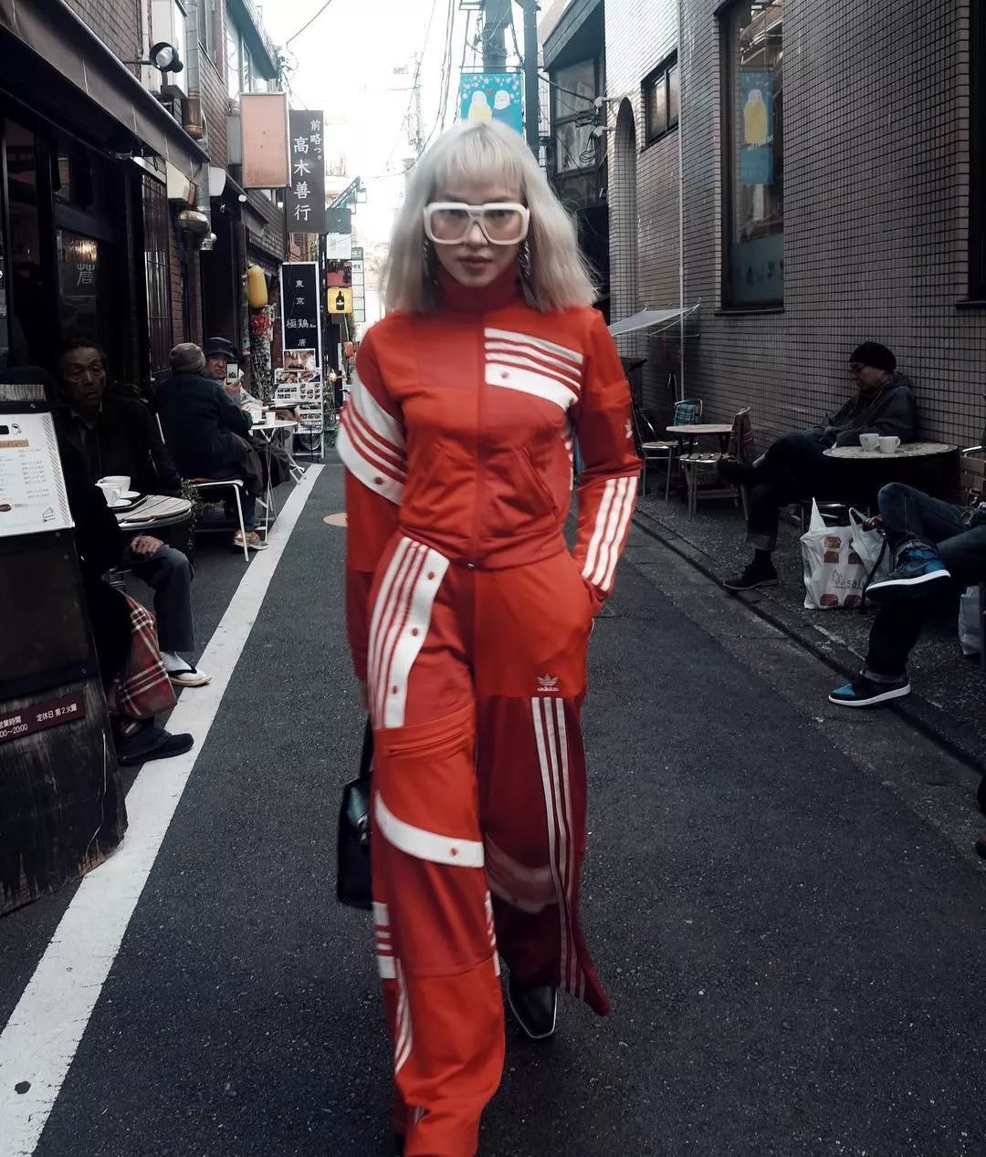 韩国撞脸宋慧乔的年轻女明星,长相甜美撞脸宋慧乔