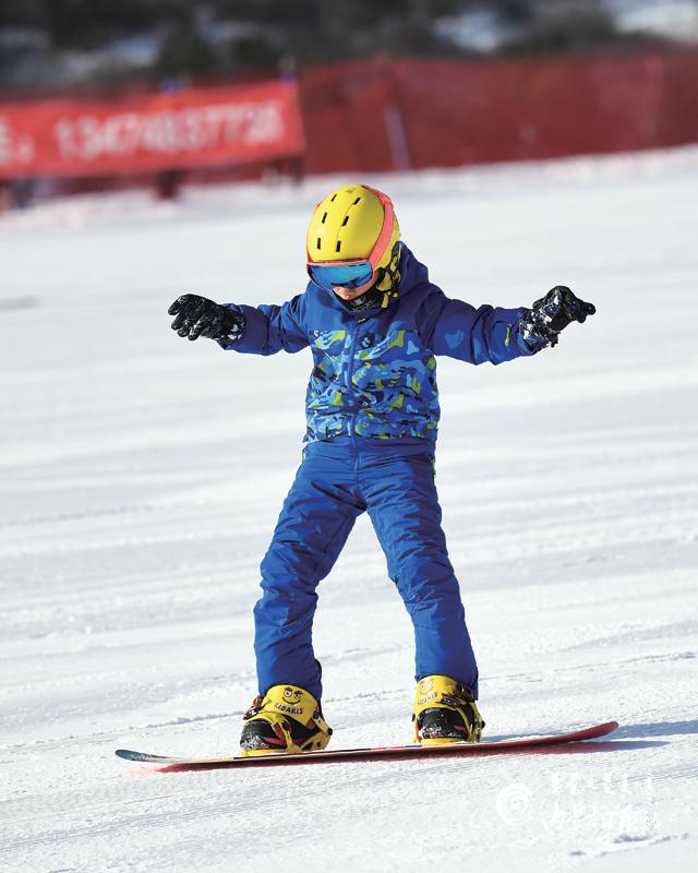 相约十四冬内蒙古共赴冰雪之约,精彩十四冬魅力内蒙古