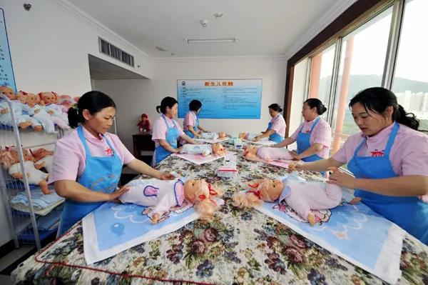 深圳罗湖开家政公司加盟价格表,加盟家政公司要多少钱