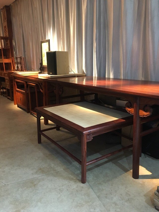 红木家具什么环境不会干裂,红木家具干裂如何保养