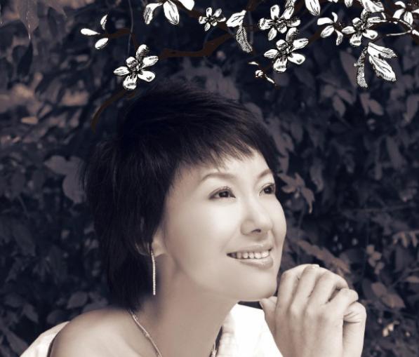 女霸总和穷小子的爱情,女霸总爱上穷小伙的爱情