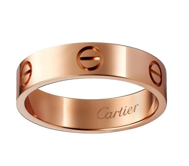 卡地亚和蒂芙尼哪个戒指好,卡地亚与蒂芙尼哪个好