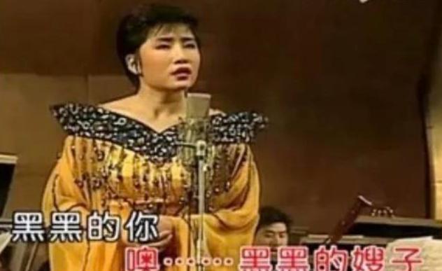 功成名就的李娜为什么会选择出家,出家李娜个人资料