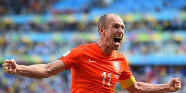 罗本足球属于巨星吗,罗本是当今世界足坛最好的边锋吗