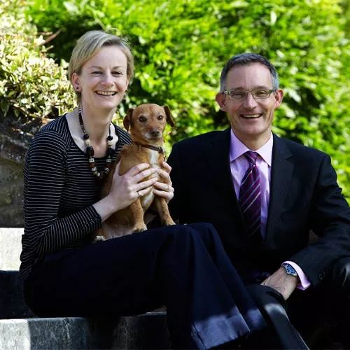 浼︽暒鐨囧澶у瀛﹂櫌浠嬬粛,浼︽暒鐨囧澶у