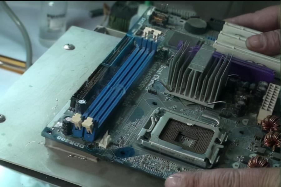 电脑显示屏无信号一般是什么原因,电脑主机插上hdmi口显示器无信号