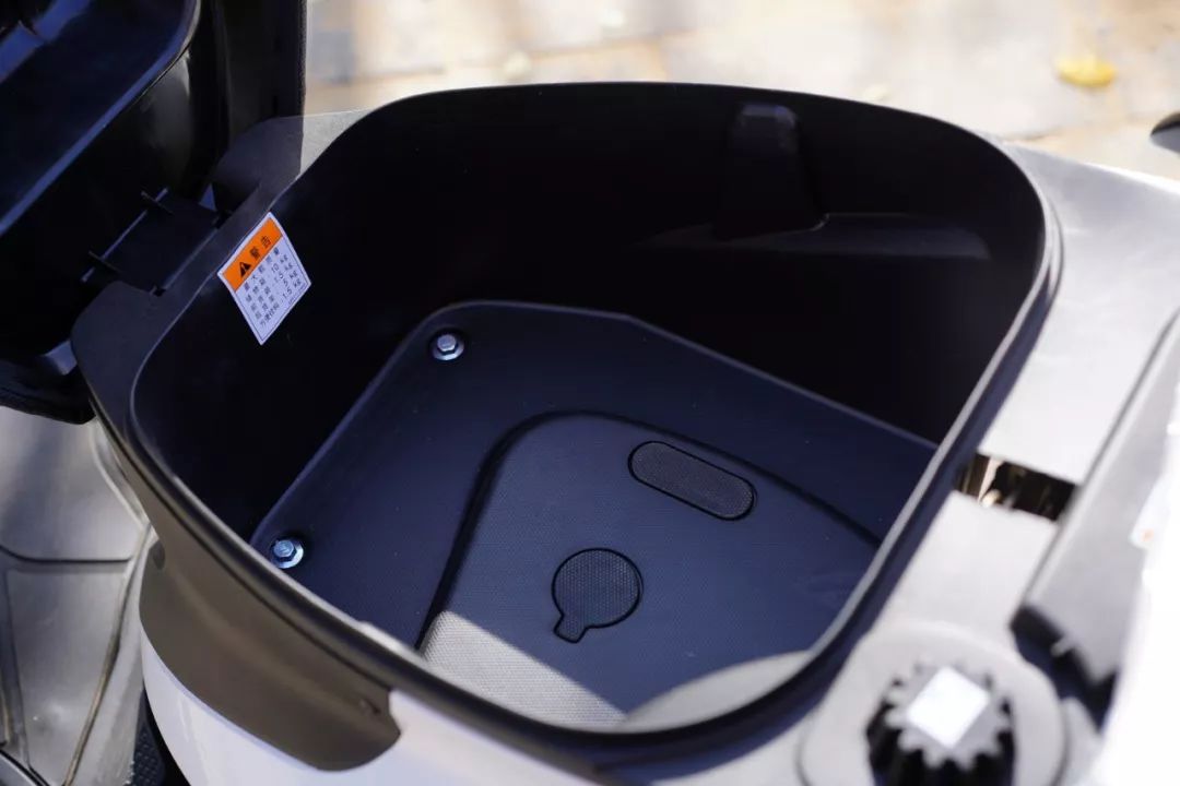 叫板钢铁侠,银钢侠客