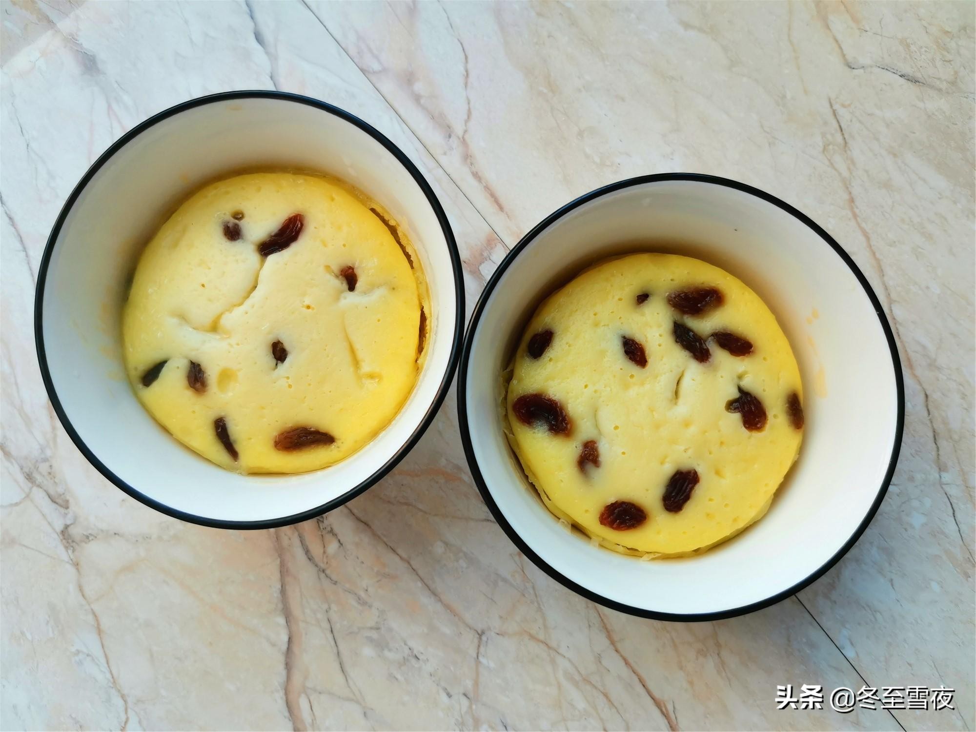 何炅教做酸奶蛋糕用什么面粉,何炅示范的酸甜小蛋糕教程