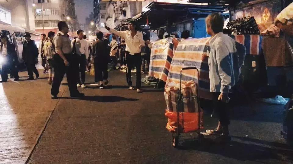 「社创案例」你热爱环保吗?那就摆个闲地摊,也可以功德无量!