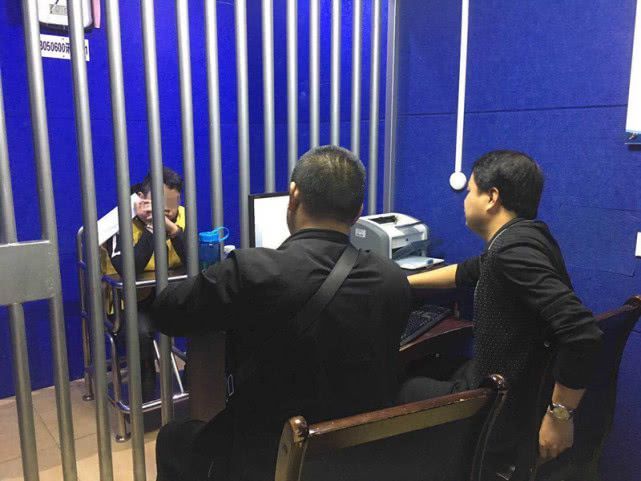 炒股被诈骗案例,24岁小伙炒股被骗100万