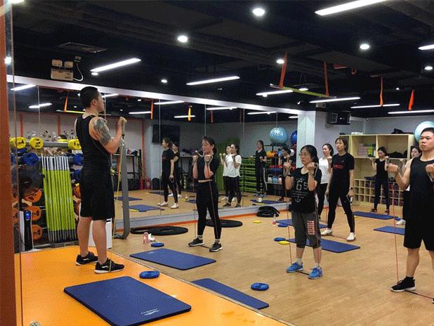 健身房关店潮？全案解析浩沙、乐刻、Keep…揭秘行业20年的*规则潜**