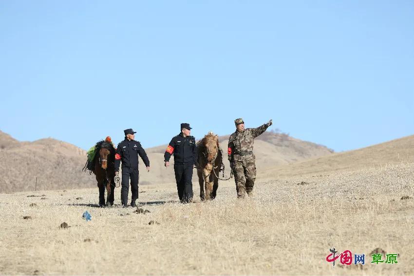 村村是堡垒户户是哨所人人是哨兵,村村是哨所人人是哨兵