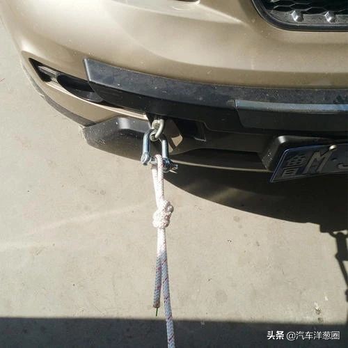 车出事故了拖车自己还去吗,车子坏了拖车会拖到哪里