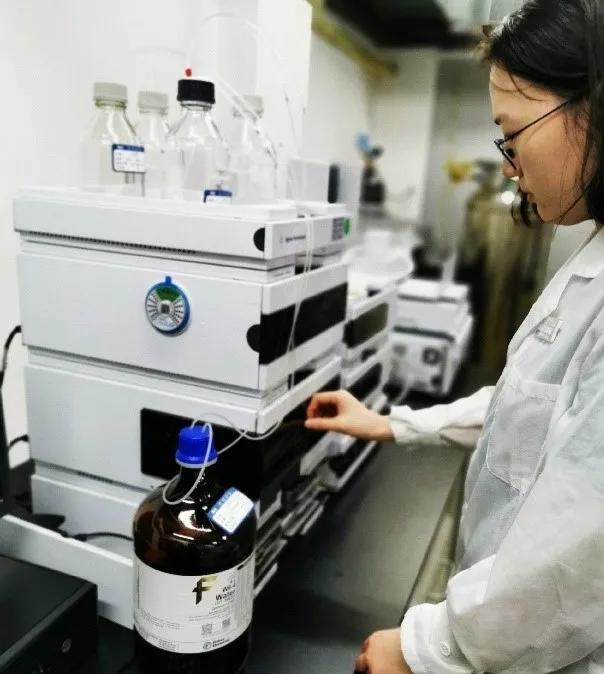 纳米银奶嘴奶瓶对宝宝有害吗,进口奶嘴安全吗