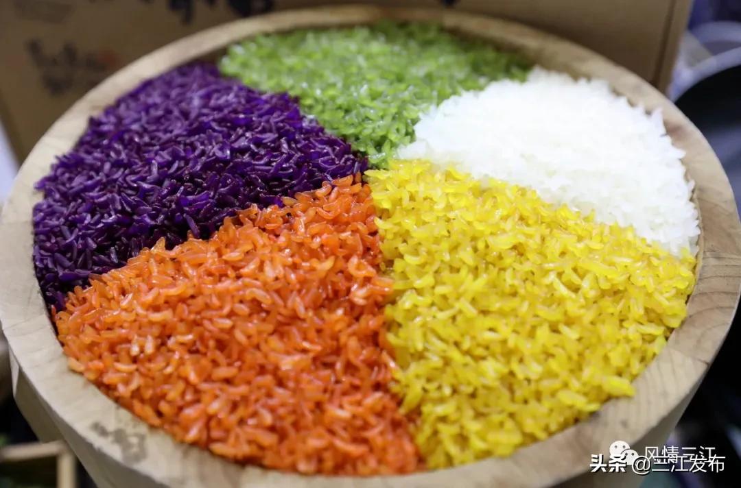 县长变身主播助力农产品销售,县长变身主播推销农特产品